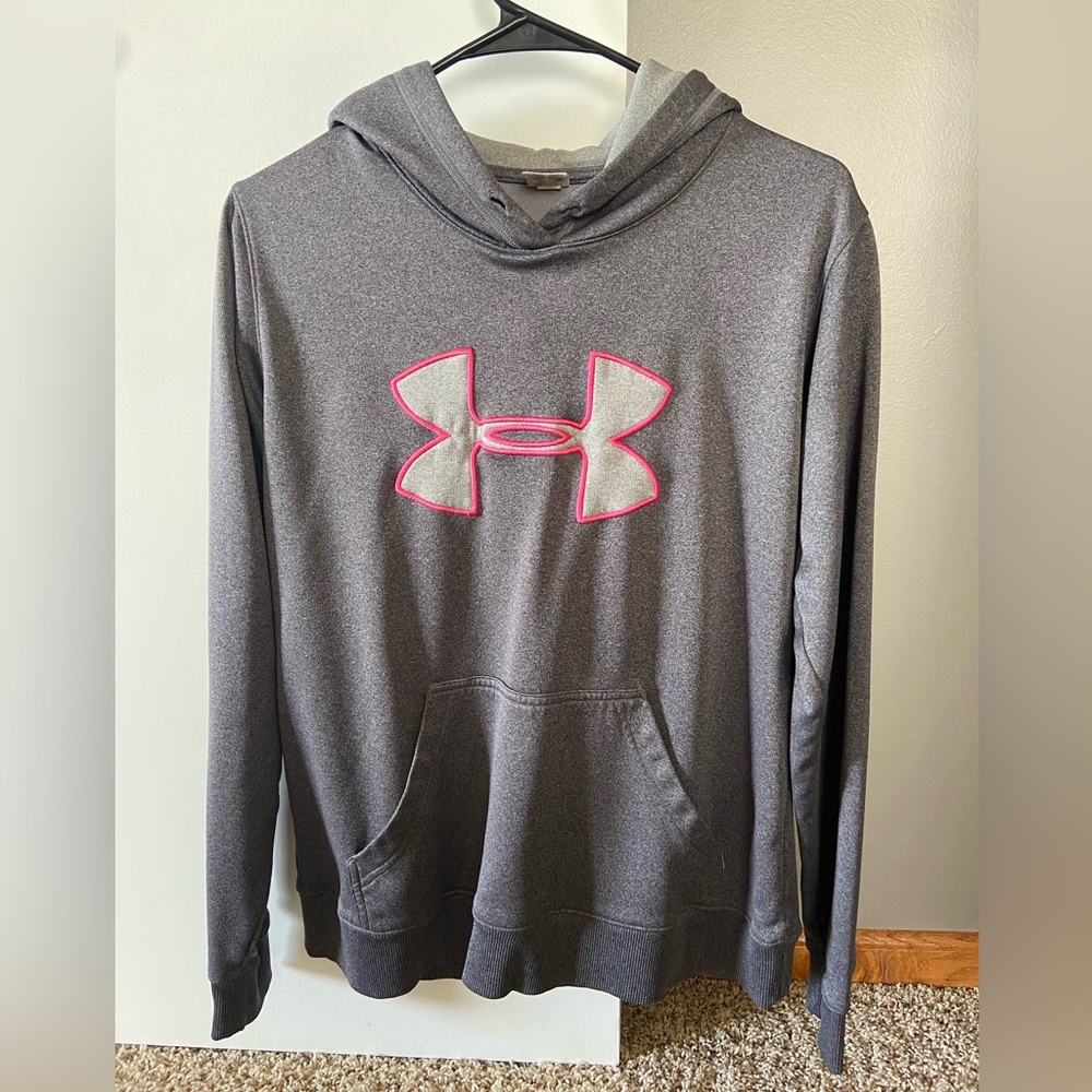 Under Armour sweatshirt